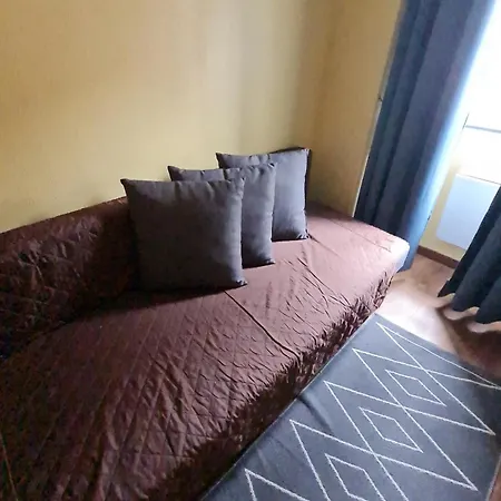 Гостевой дом Pensao Residencial Flor Dos Cavaleiros Лиссабон