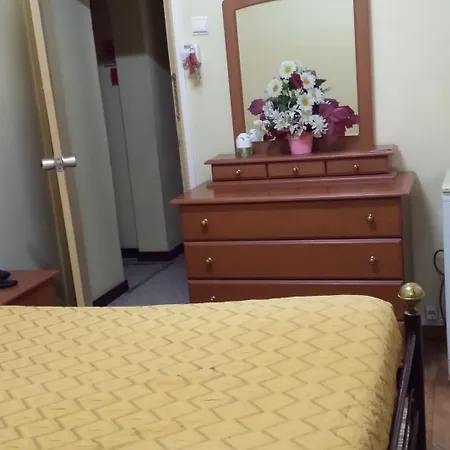 Pensao Residencial Flor Dos Cavaleiros Гостевой дом