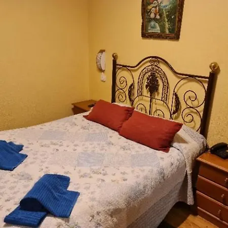 Pensao Residencial Flor Dos Cavaleiros Maison d'hôtes