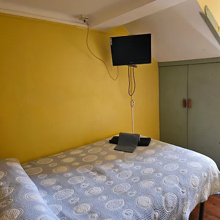 Pensao Residencial Flor Dos Cavaleiros Gæstehus Lisboa
