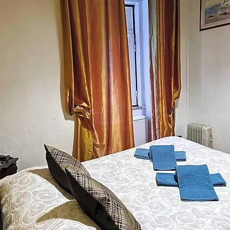 Pensao Residencial Flor Dos Cavaleiros 2* Lisboa