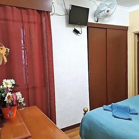 Gæstehus Pensao Residencial Flor Dos Cavaleiros 2*