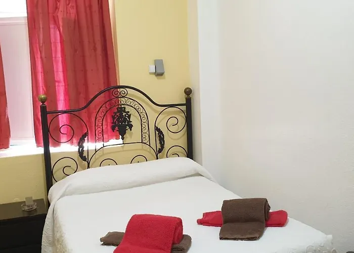 Pensao Residencial Flor Dos Cavaleiros