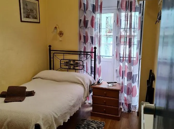 Pensao Residencial Flor Dos Cavaleiros 2* Lisboa