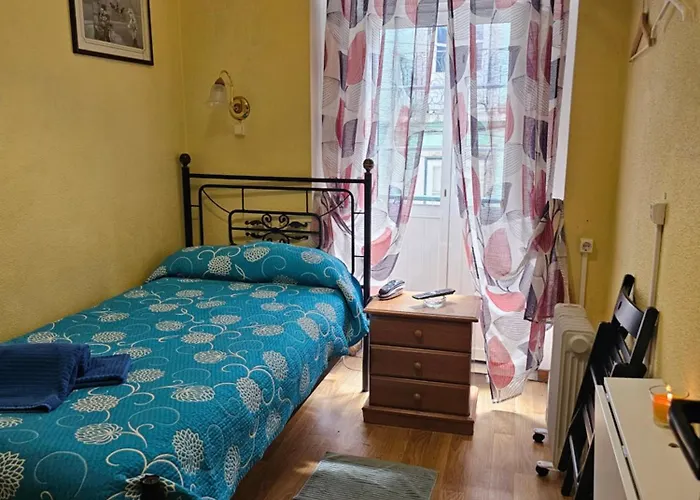 Pensionat Pensao Residencial Flor Dos Cavaleiros 2*