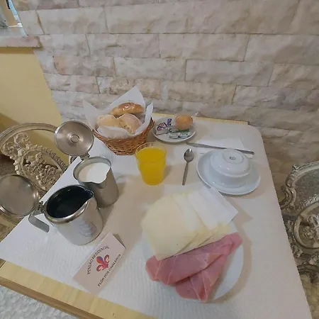 Pensao Residencial Flor Dos Cavaleiros Guest house Lisbon