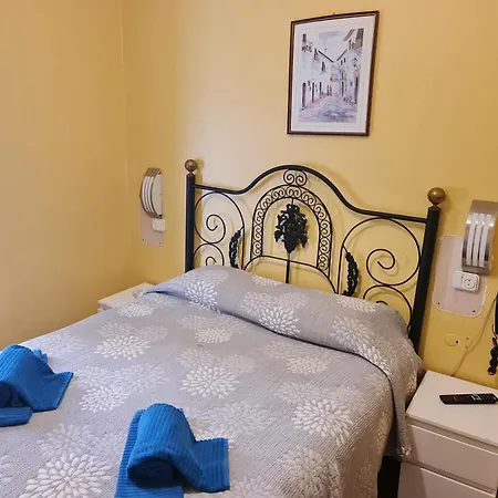 Guest house Pensao Residencial Flor Dos Cavaleiros
