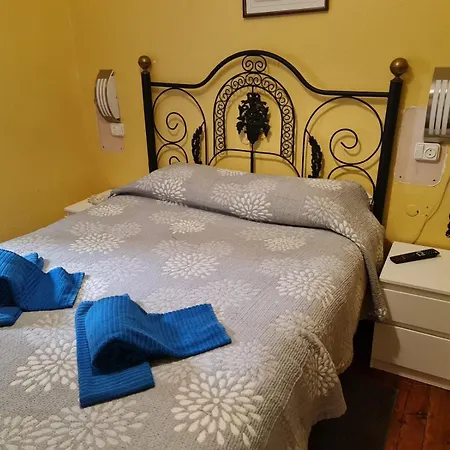 Pensao Residencial Flor Dos Cavaleiros Guest house 2*