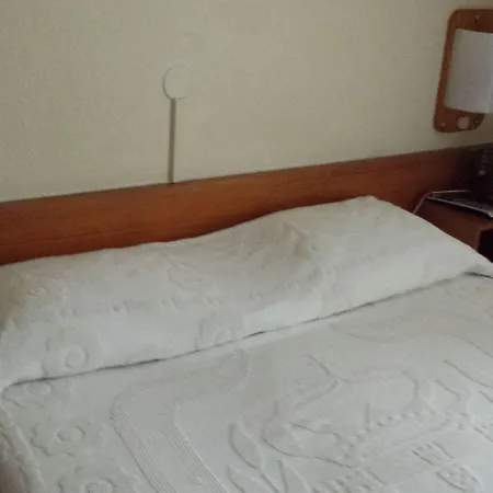 Pensao Residencial Flor Dos Cavaleiros Pensjonat Lizbona