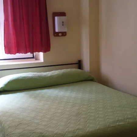 Pensao Residencial Flor Dos Cavaleiros Lizbona