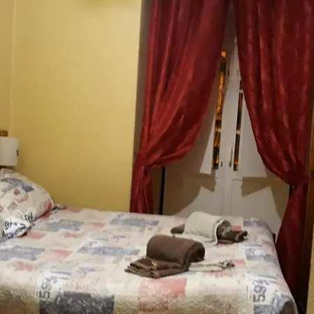 Guest house Pensao Residencial Flor Dos Cavaleiros Lisbon