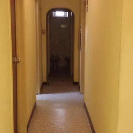 花卉骑士住宅膳食公寓酒店 Lisboa