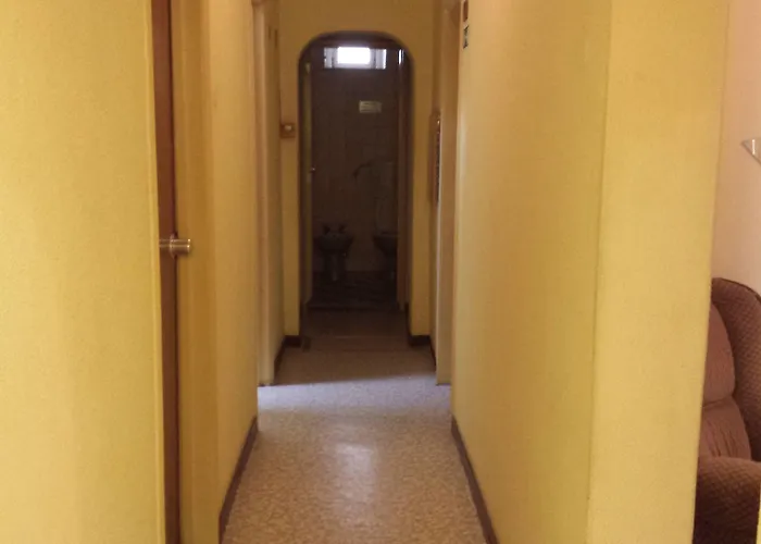 Pensao Residencial Flor Dos Cavaleiros בית הארחה ליסבון